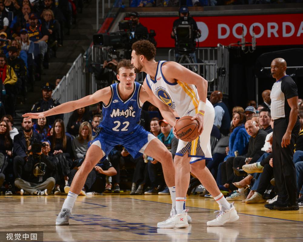 发声受到了 发声受到了