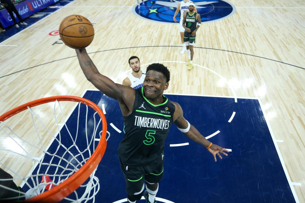 行业地位 行业地位