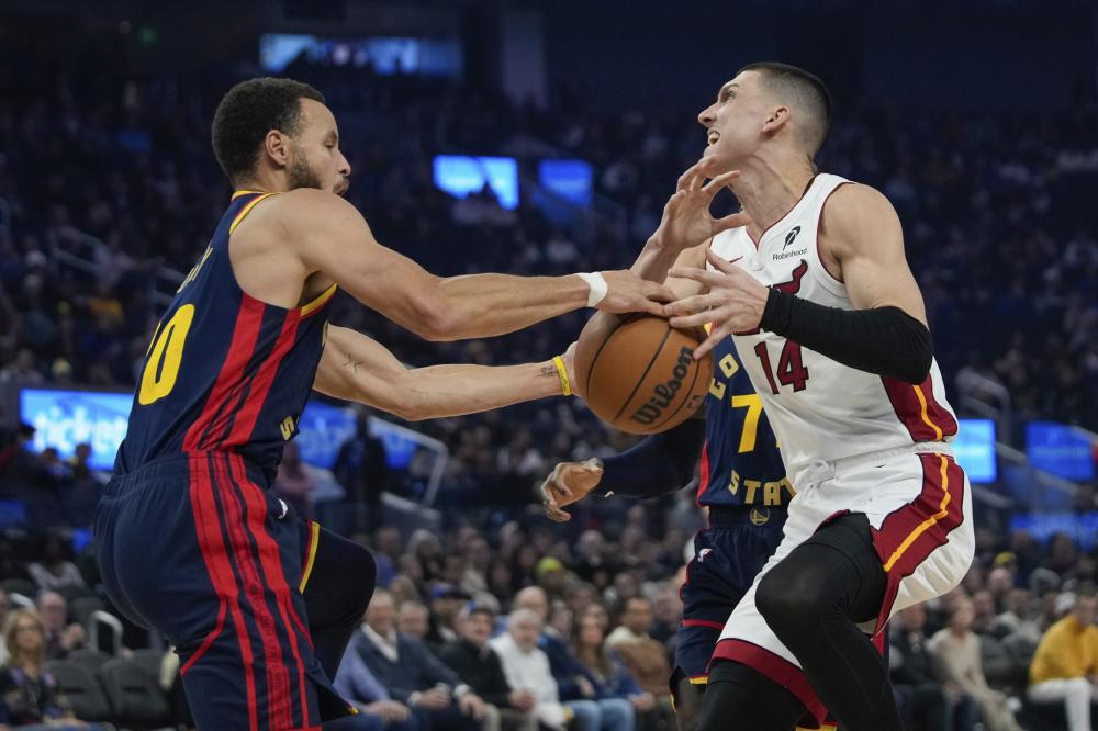 中国队的防 中国队的防