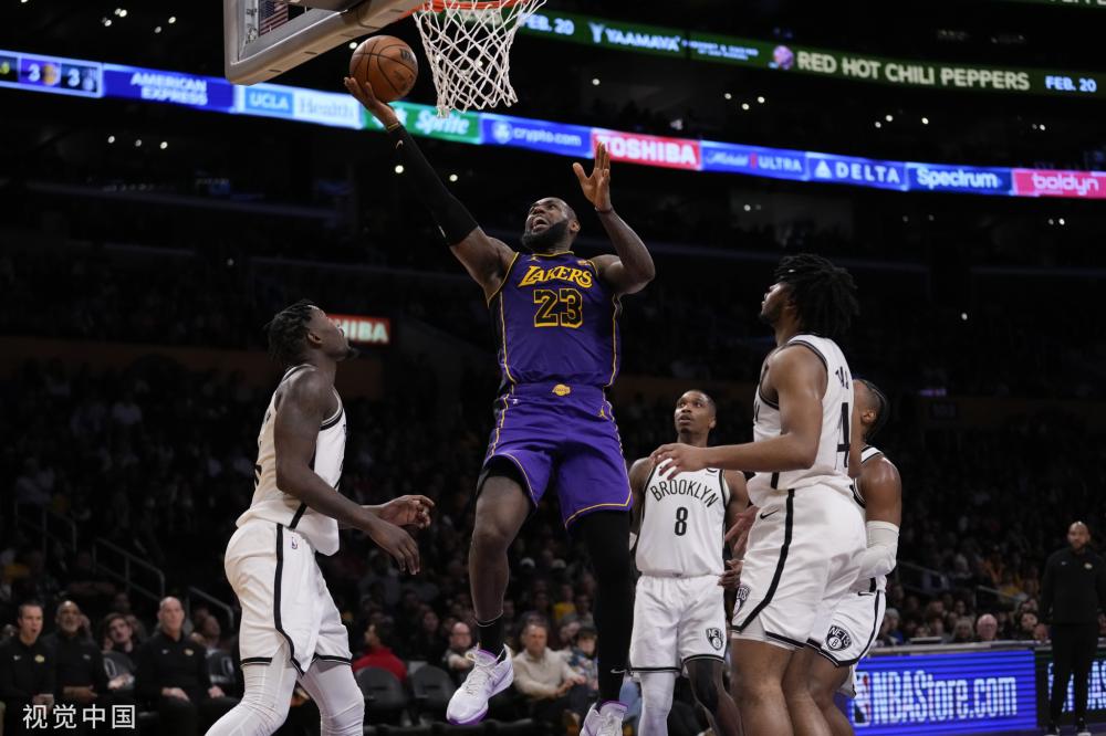 乌斯和门将 乌斯和门将